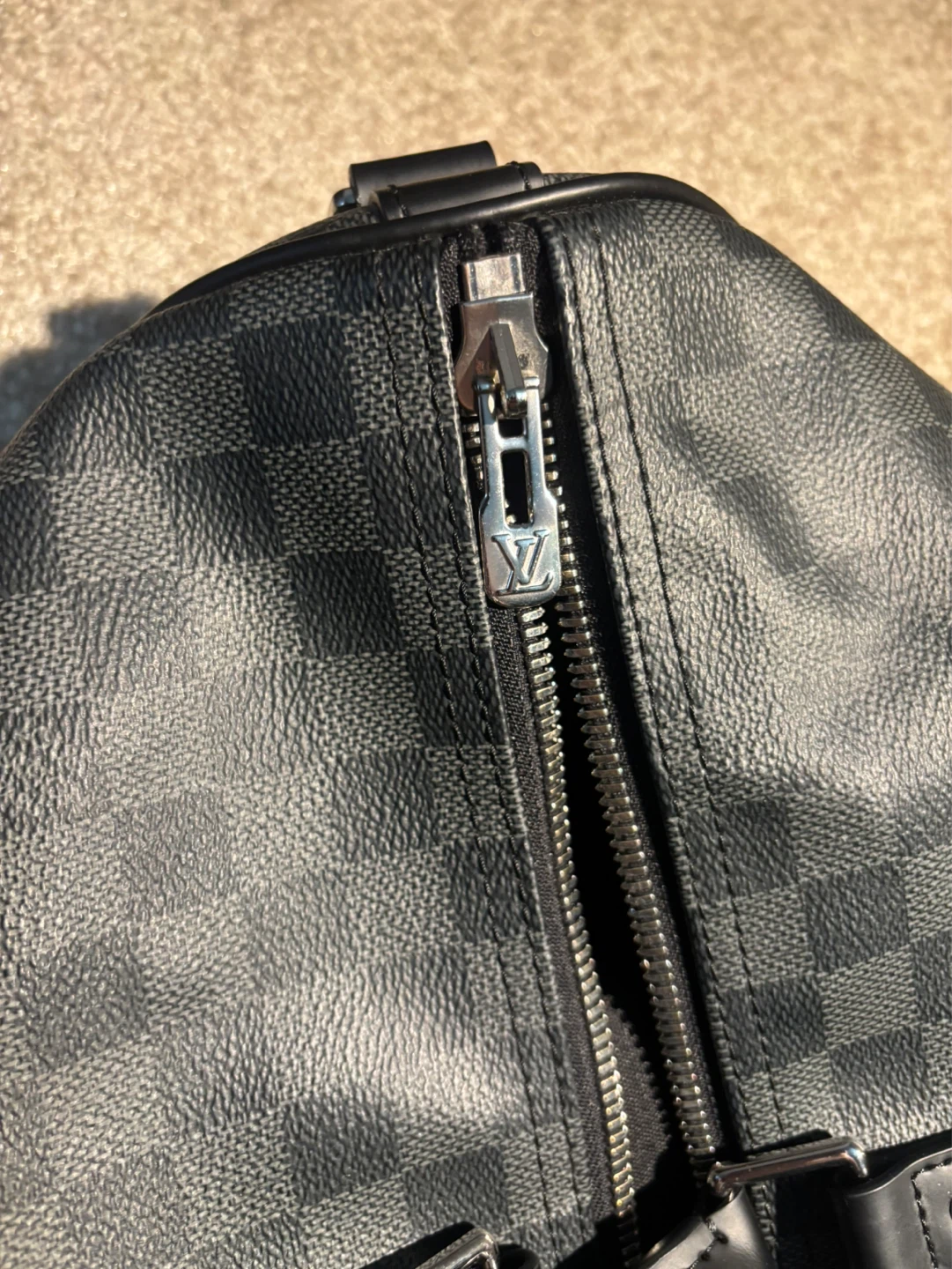 Louis Vuitton Damier Graphite Keepall Duffle Bag - photo 5
