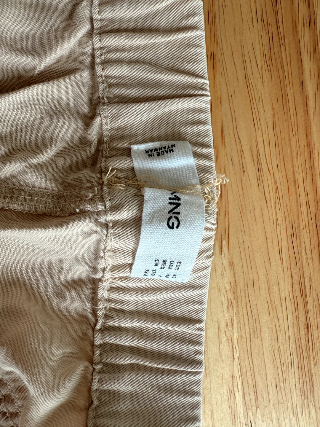 MANGO brand - Beige Trousers Size 40 - photo 2