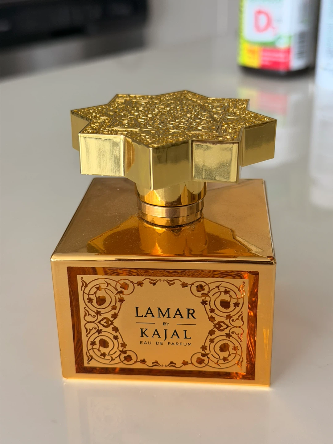 Kajal Lamar Eau de Parfum Gold Bottle - photo 4