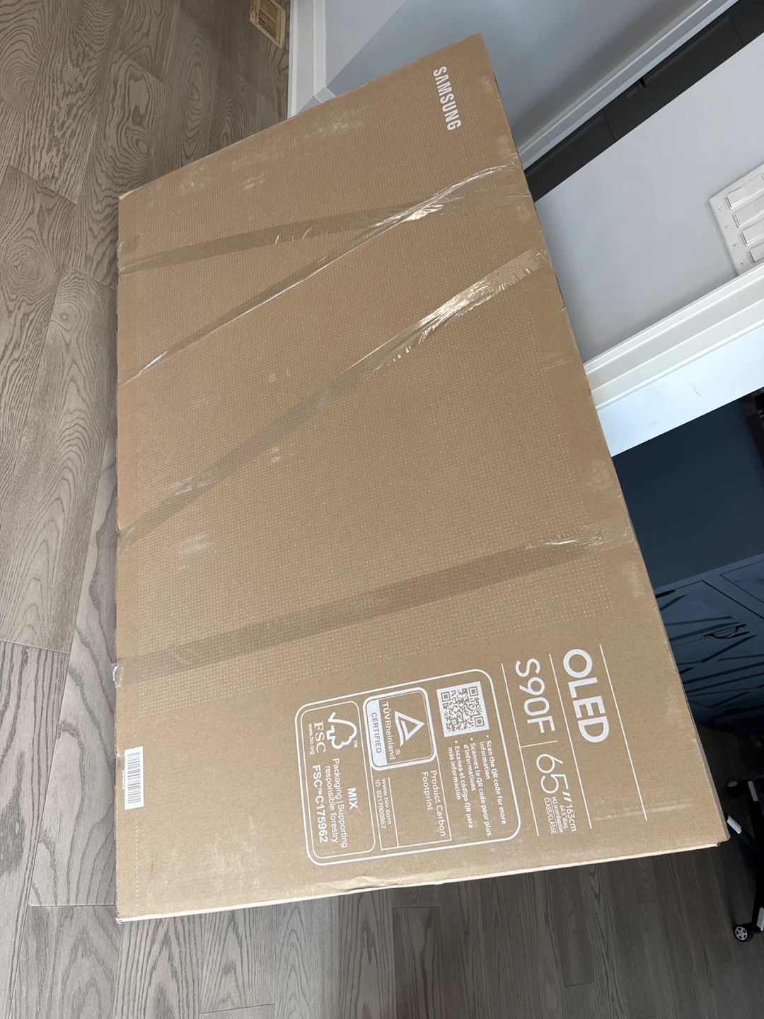 Samsung 65" S90F OLED 4K Smart TV - photo 2