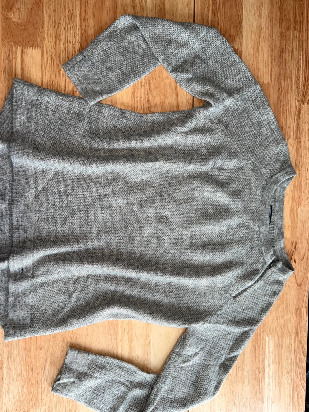 Abercrombie & Fitch Gray Crew Neck Sweater Size M