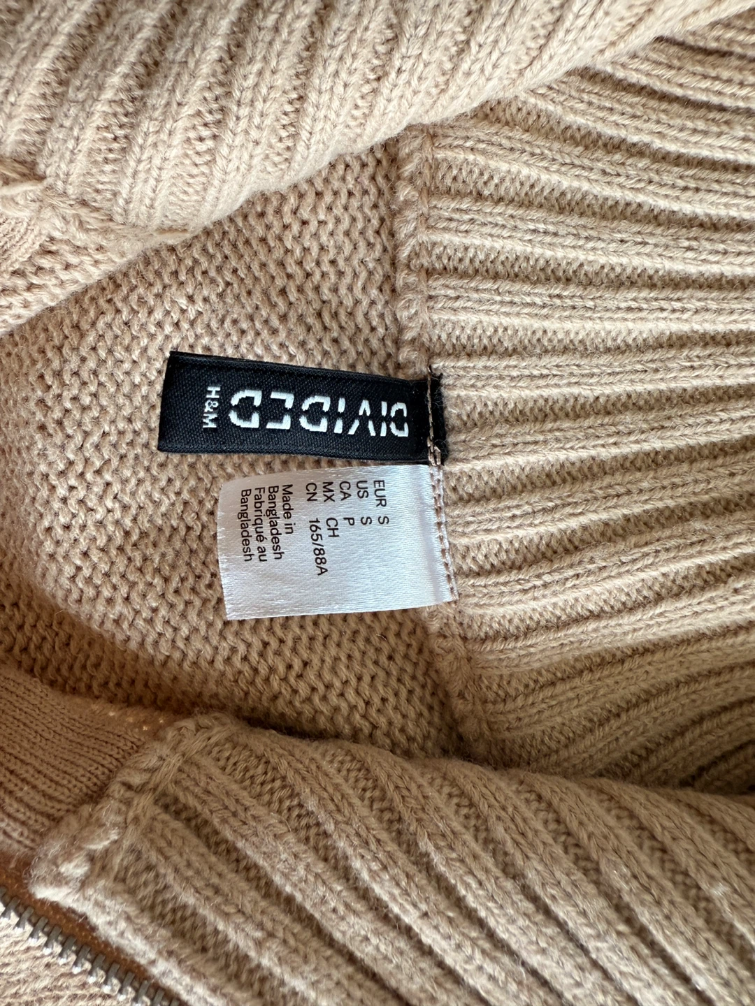 H&M Divided Beige Zip-Up Sweater - Size S - photo 2
