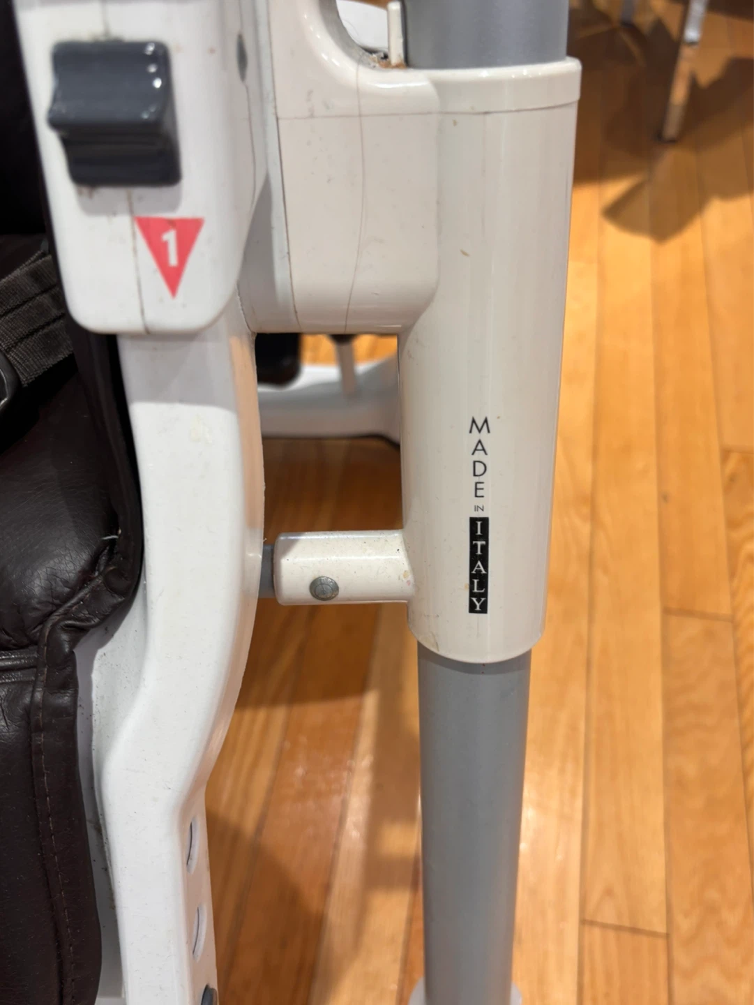 Used Baby High Chair - photo 2
