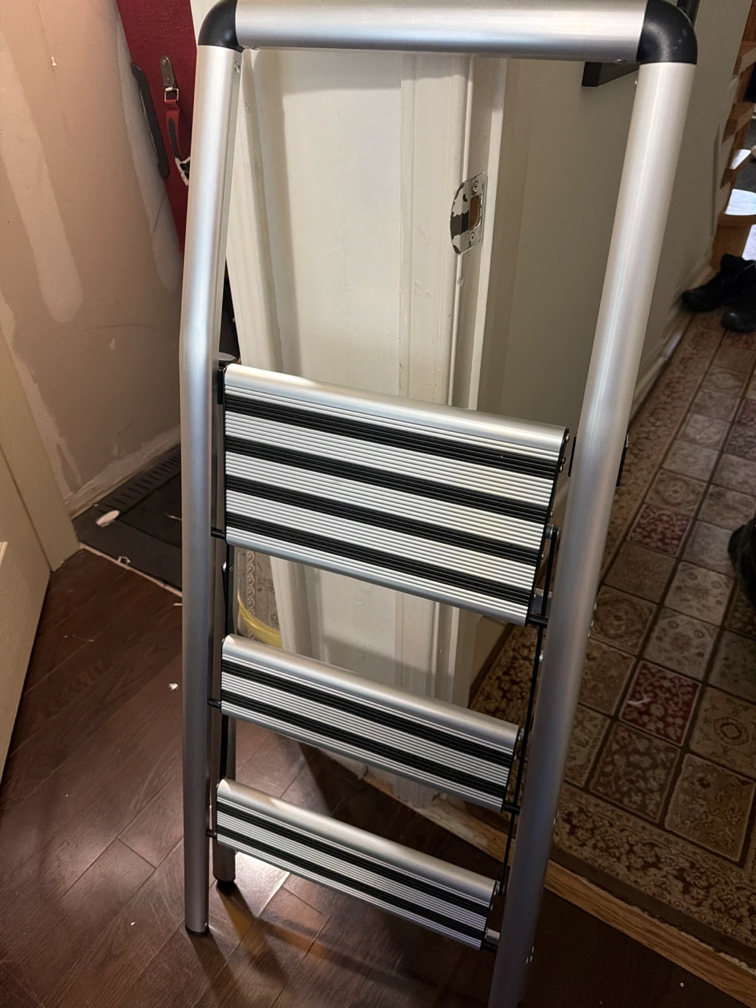 3-Step Aluminum Step Stool Ladder