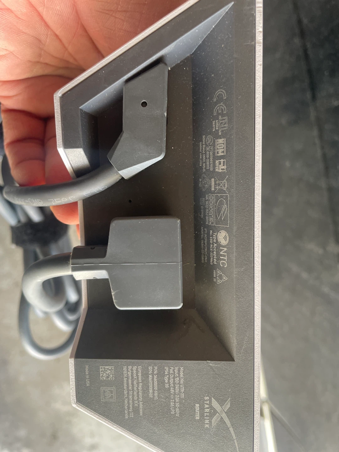 Starlink wifi router - photo 2