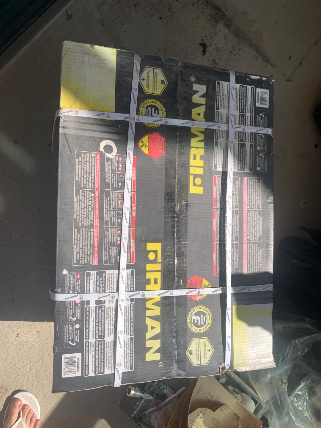 FIRMAN W03382 Recoil / Electric Start Inverter Generator - photo 2