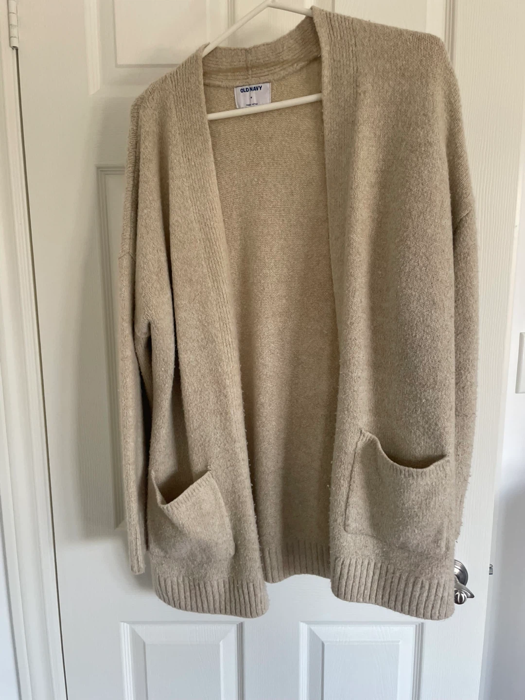 Old Navy Women's Beige Cardigan Sweater - Size M