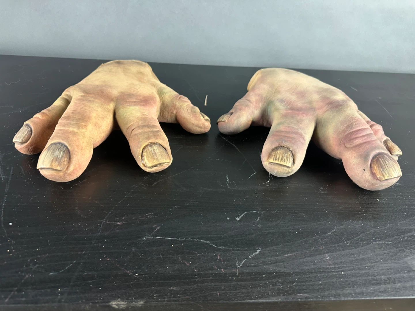 Muff Halloween Prop Hands