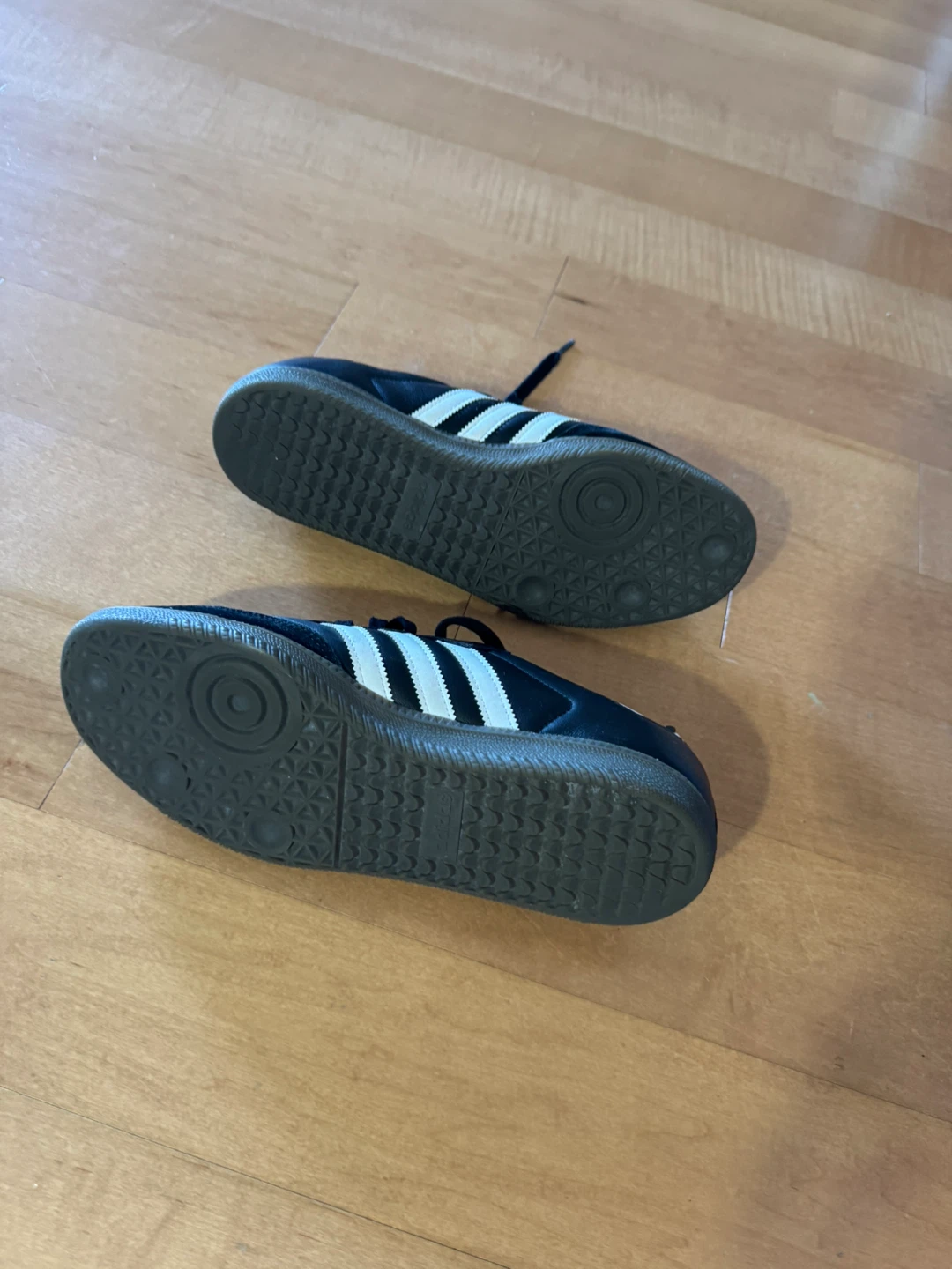 Shoes everything for $120 size 11 and 12 - photo 4