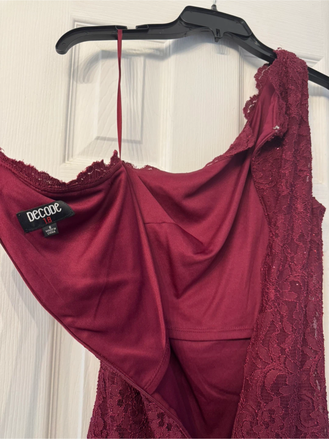 Melanie Lyne Red Lace One-Shoulder Dress Size 6 - photo 4