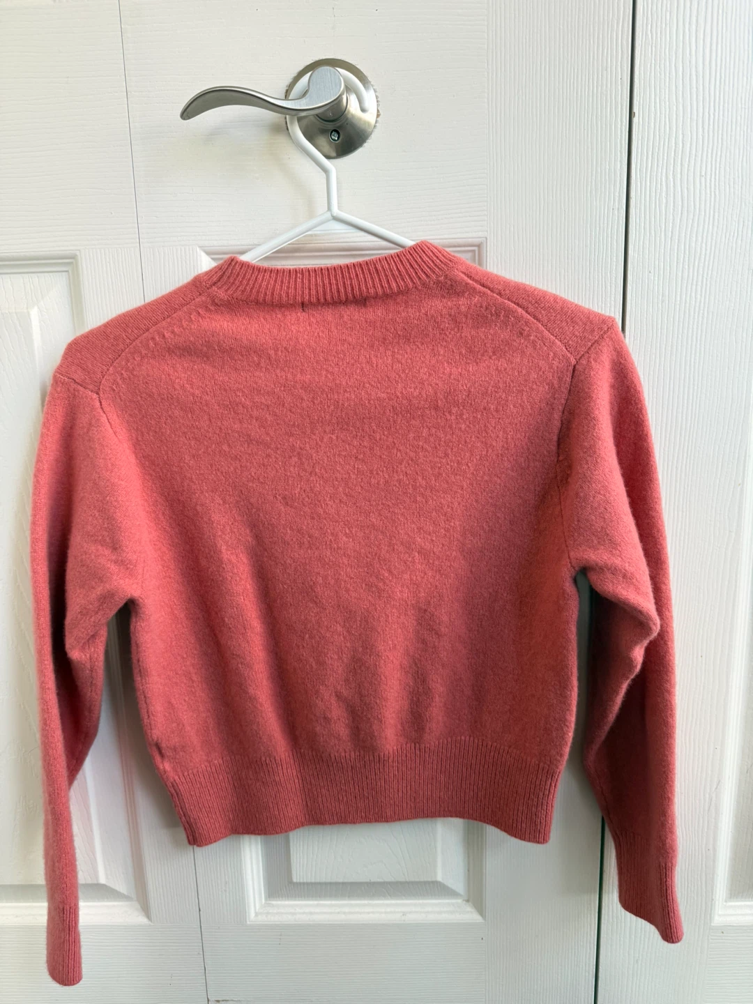 Uniqlo Women's Coral Crew Neck Sweater XS/TP - photo 3