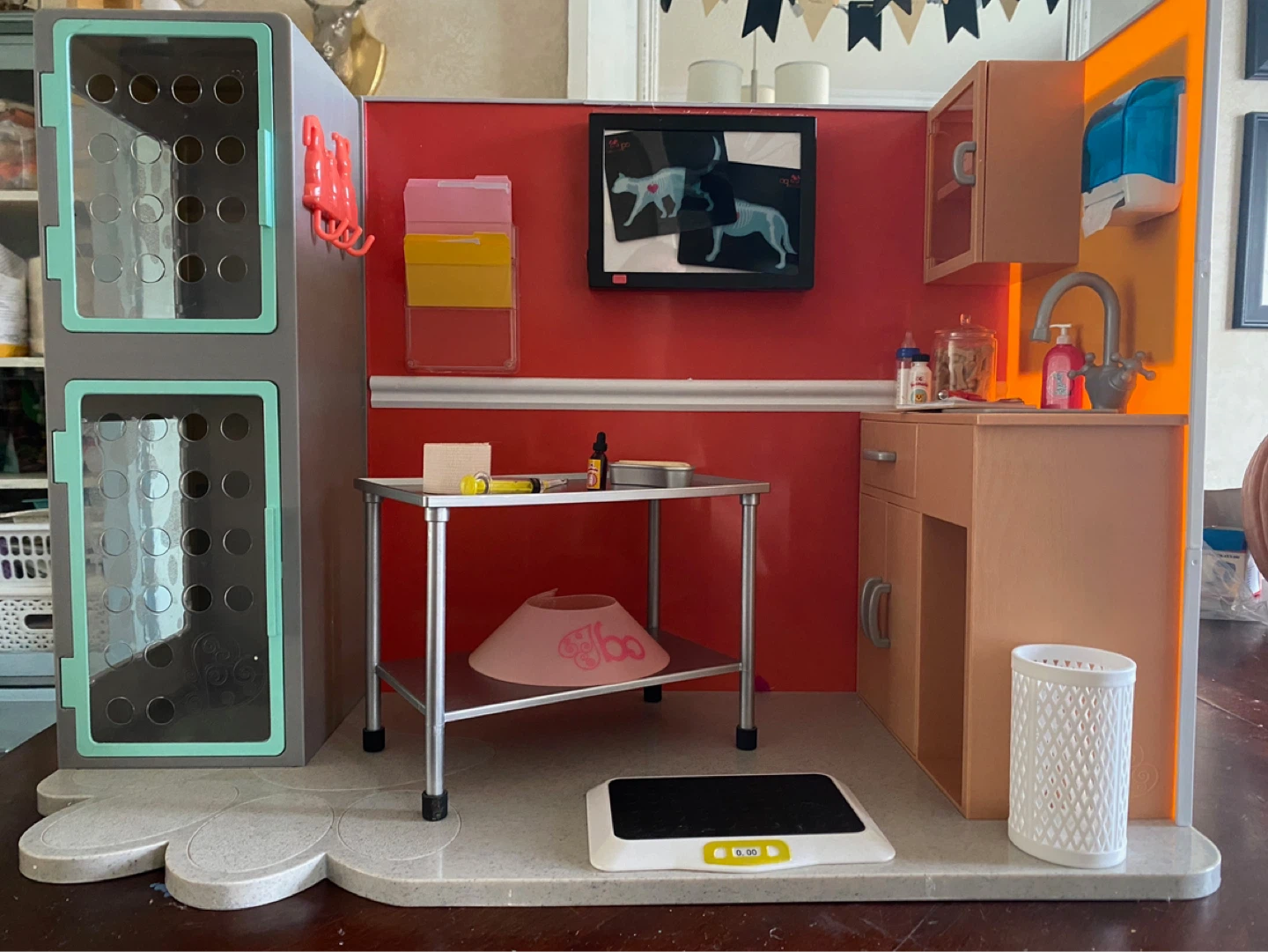 Our Generation Vet Clinic Playset - photo 2