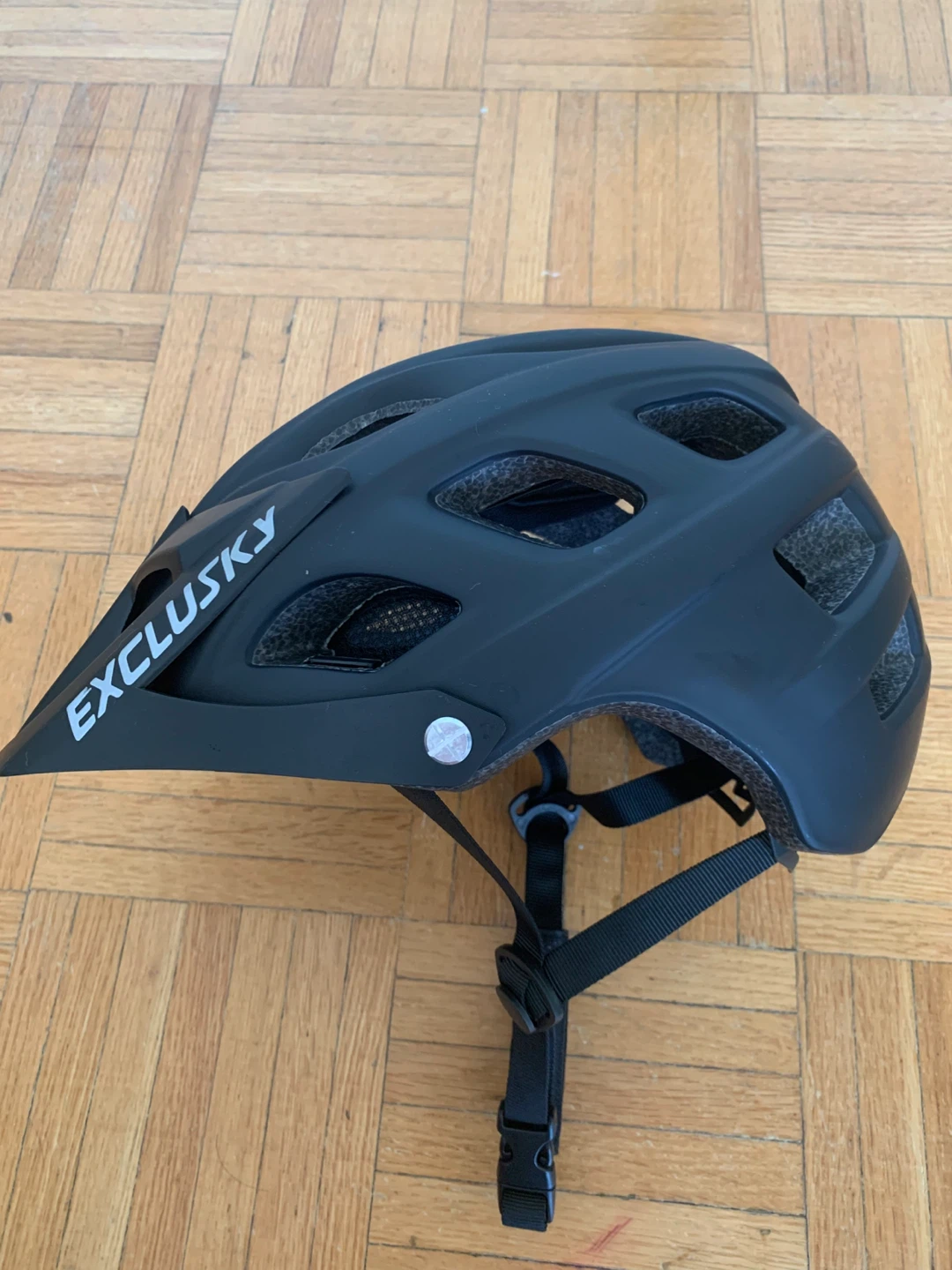 EXCLUSKY Cycling Helmet