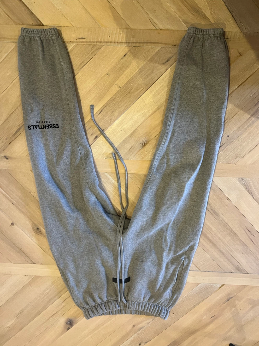 ESSENTIALS Fear of God Grey Sweatpants