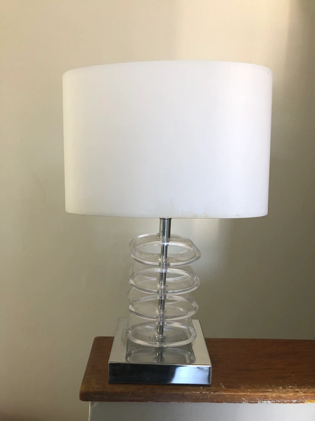 2 Bedside Table Lamps