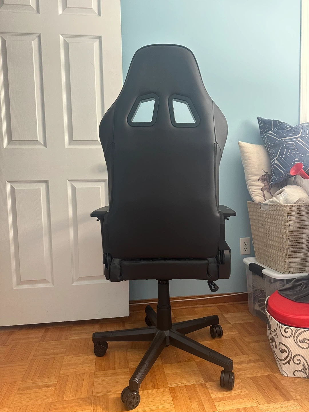 Black Gaming Chair - photo 4