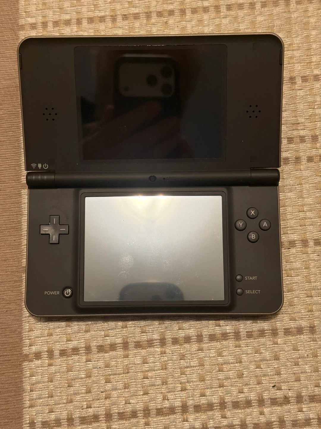 Nintendo DS XL Mario Kart Bundle and charger