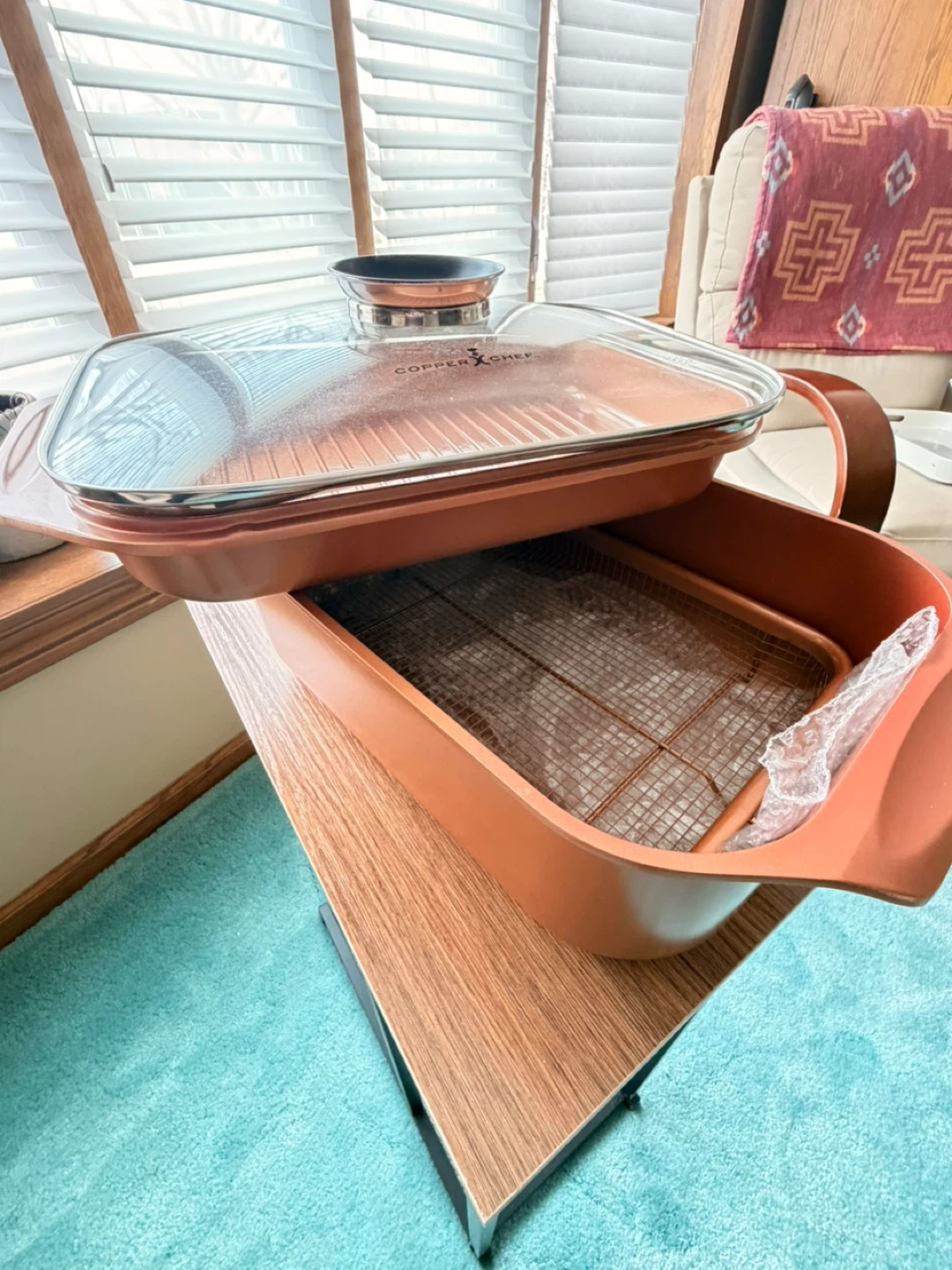 Copper Chef Roasting Pan with Air Fryer Basket and Lid - photo 2
