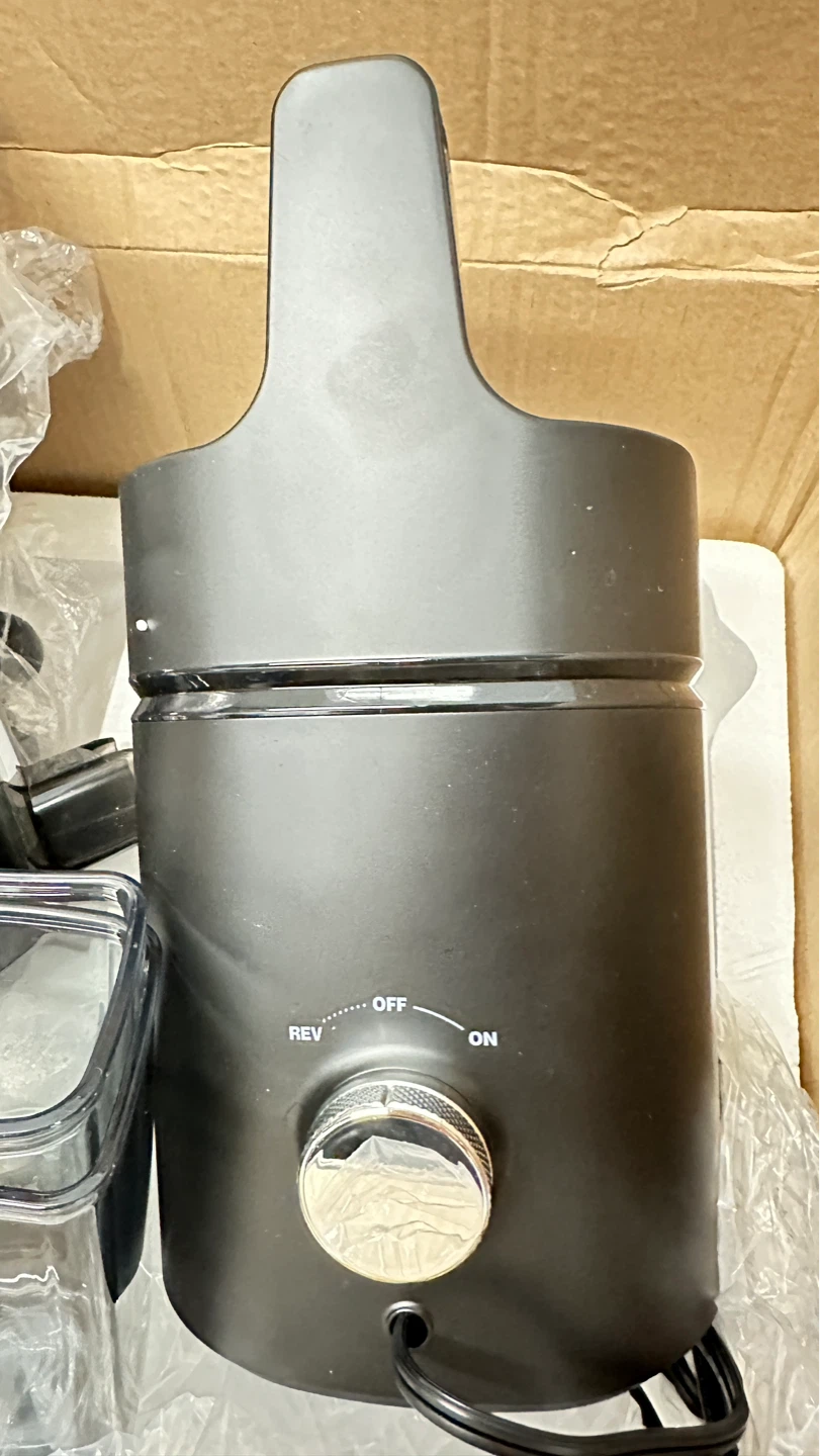 AMZCHEF slow juicer