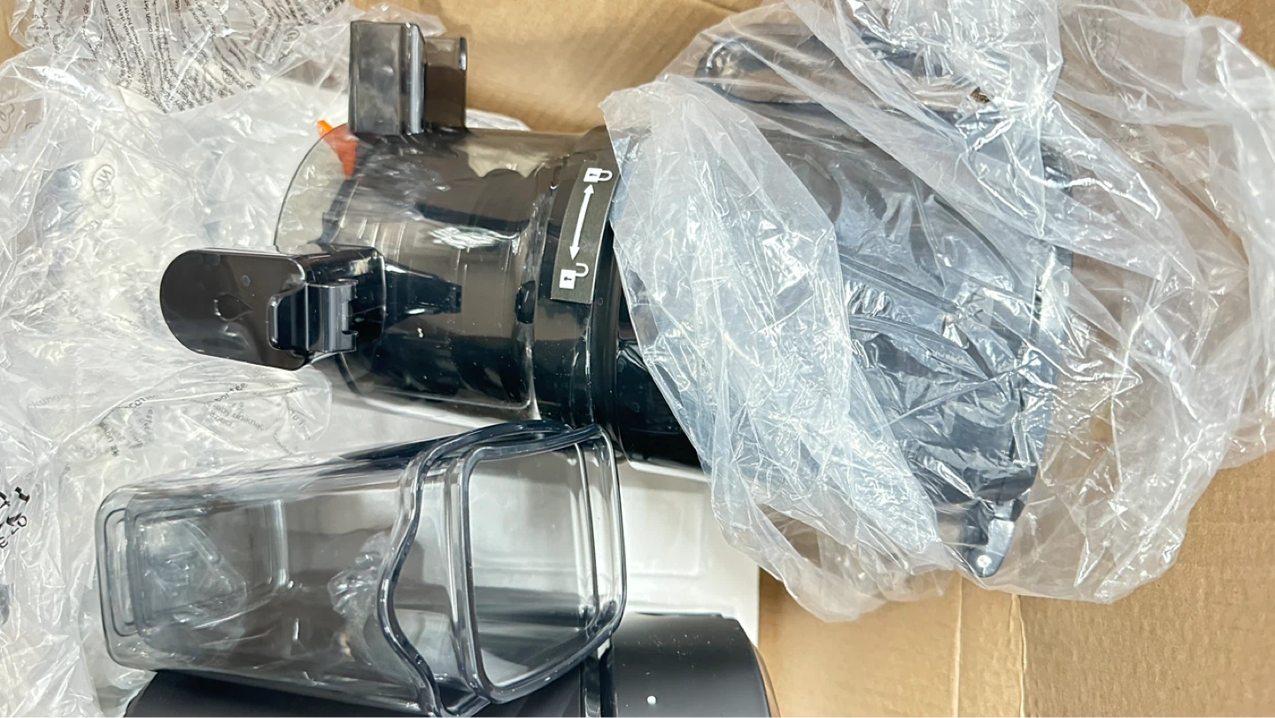 AMZCHEF slow juicer - photo 3