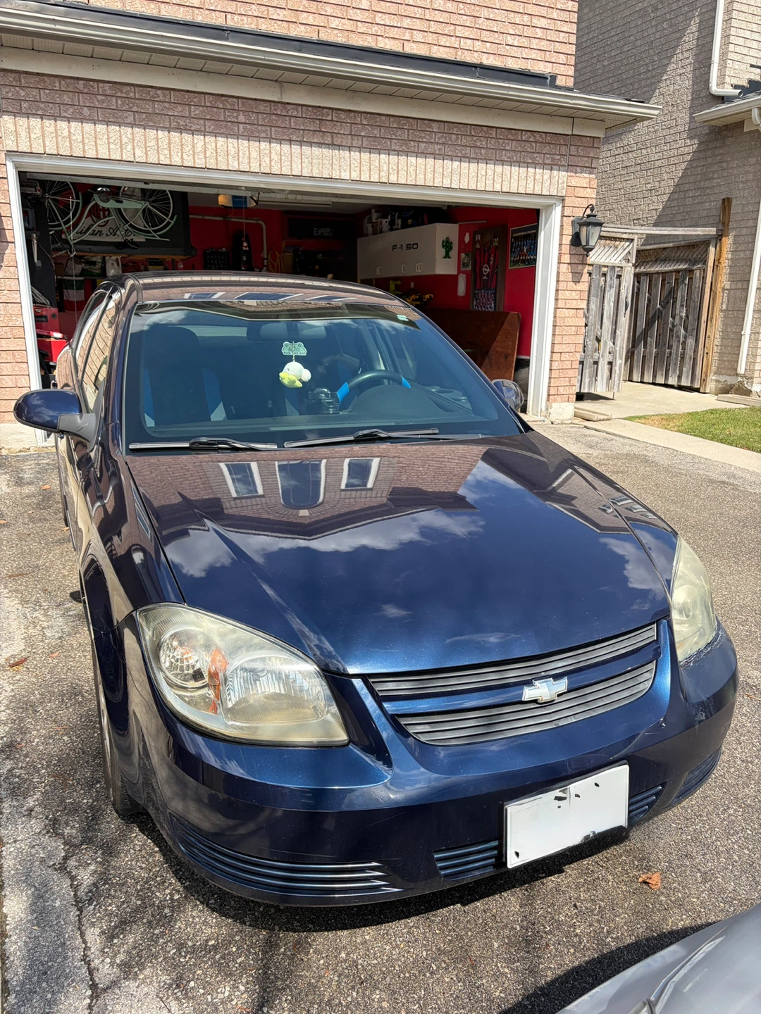 Blue Chevrolet Cobalt Sedan