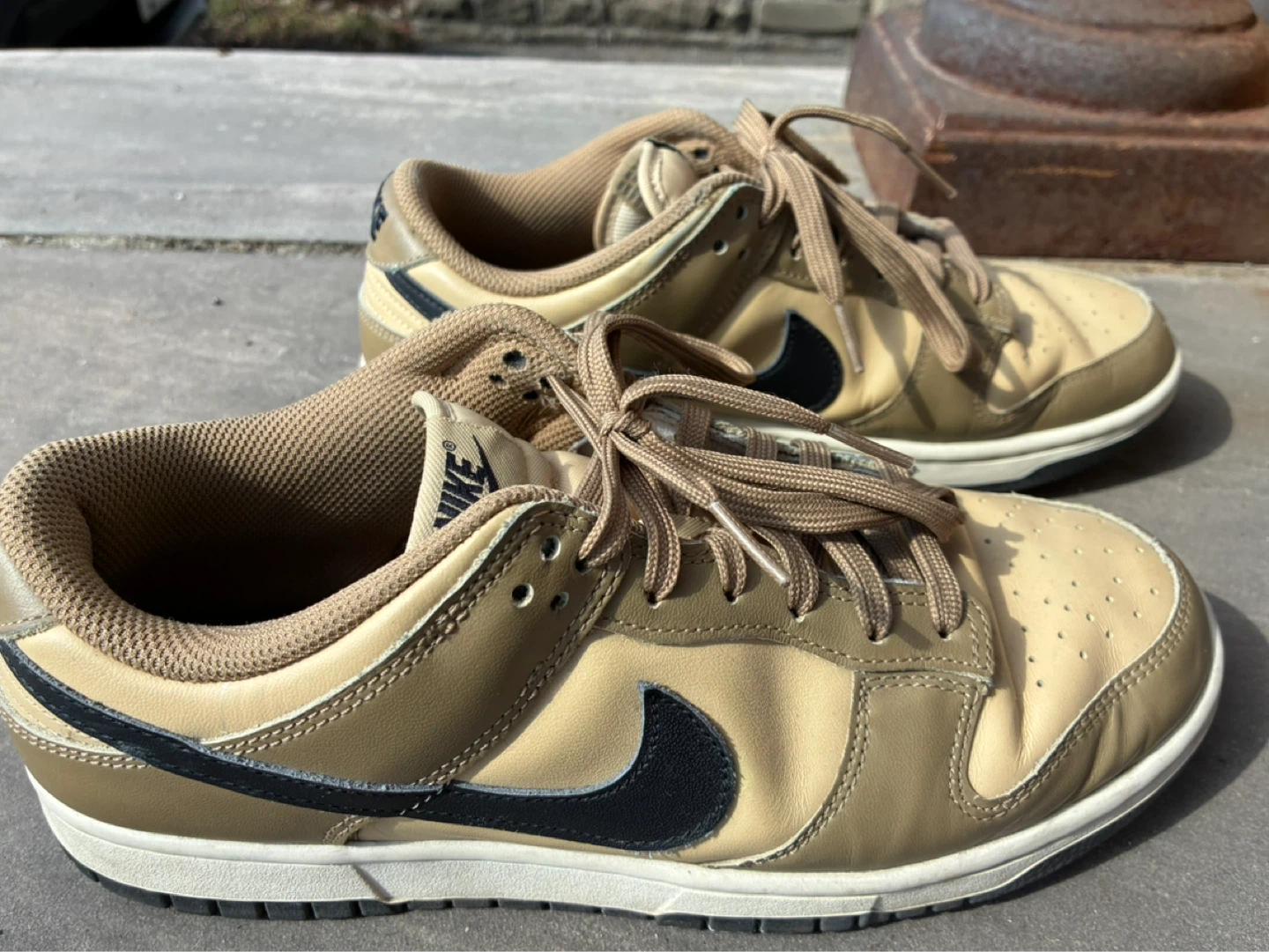 $20 NIKE DUNK LOW DARK DRIFTWOOD WOMEN sz 9.5 running shoe - photo 2