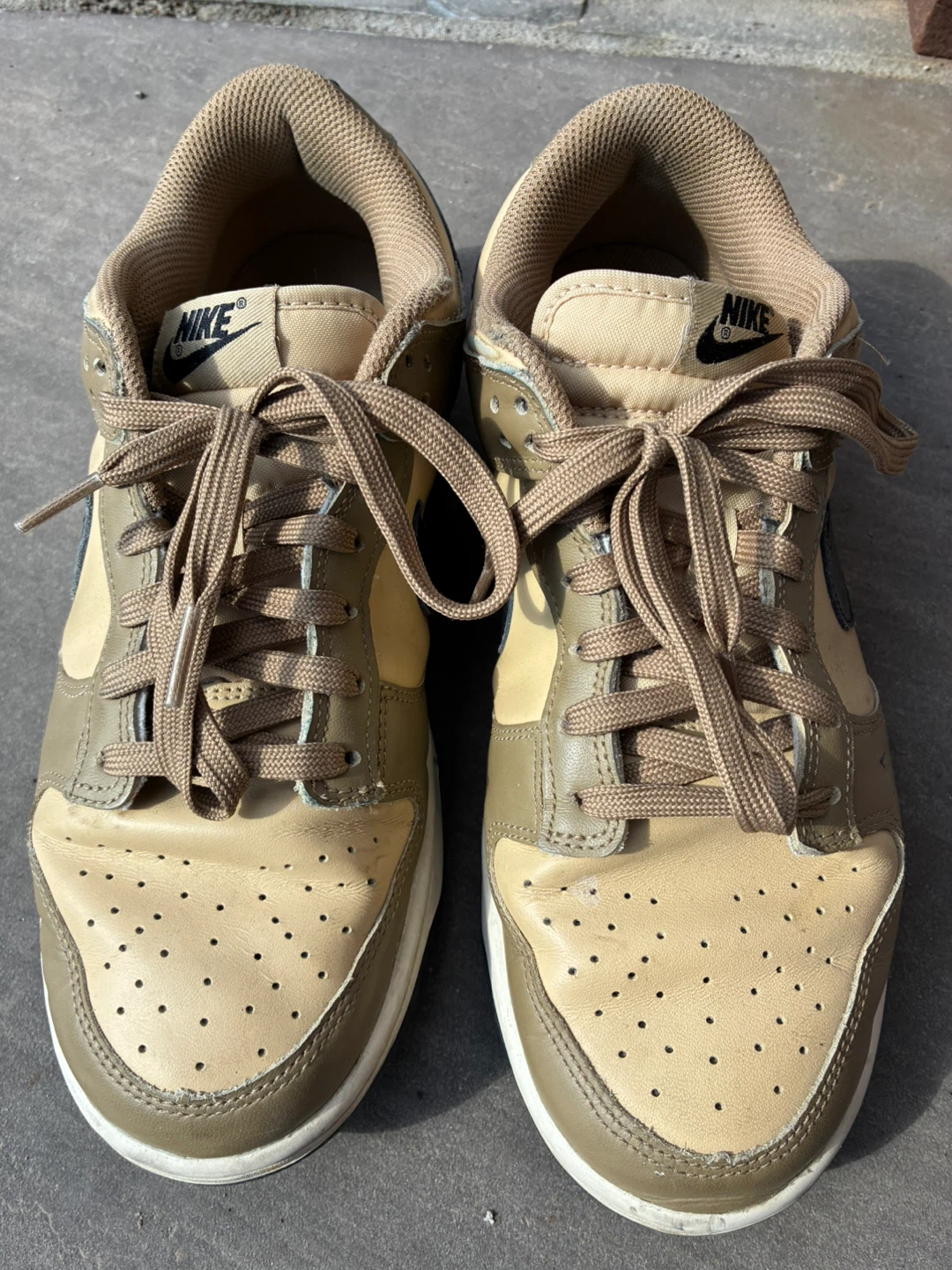 $20 NIKE DUNK LOW DARK DRIFTWOOD WOMEN sz 9.5 running shoe