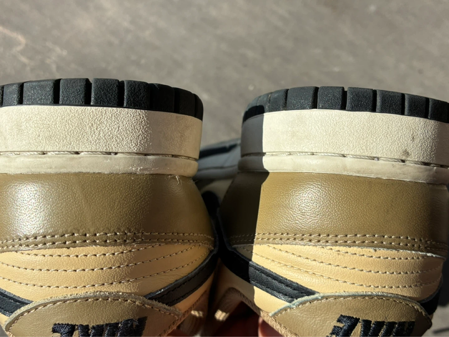 $20 NIKE DUNK LOW DARK DRIFTWOOD WOMEN sz 9.5 running shoe - photo 5