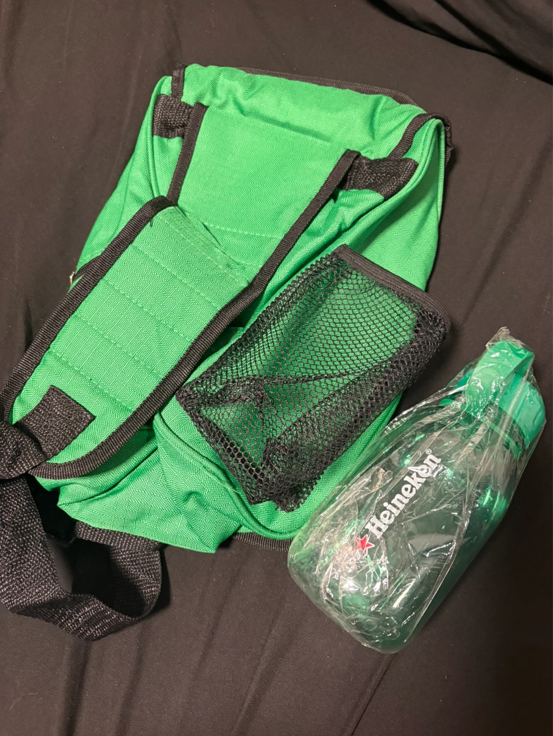 Heineken Green Sling Bag with Water Bottle - photo 2