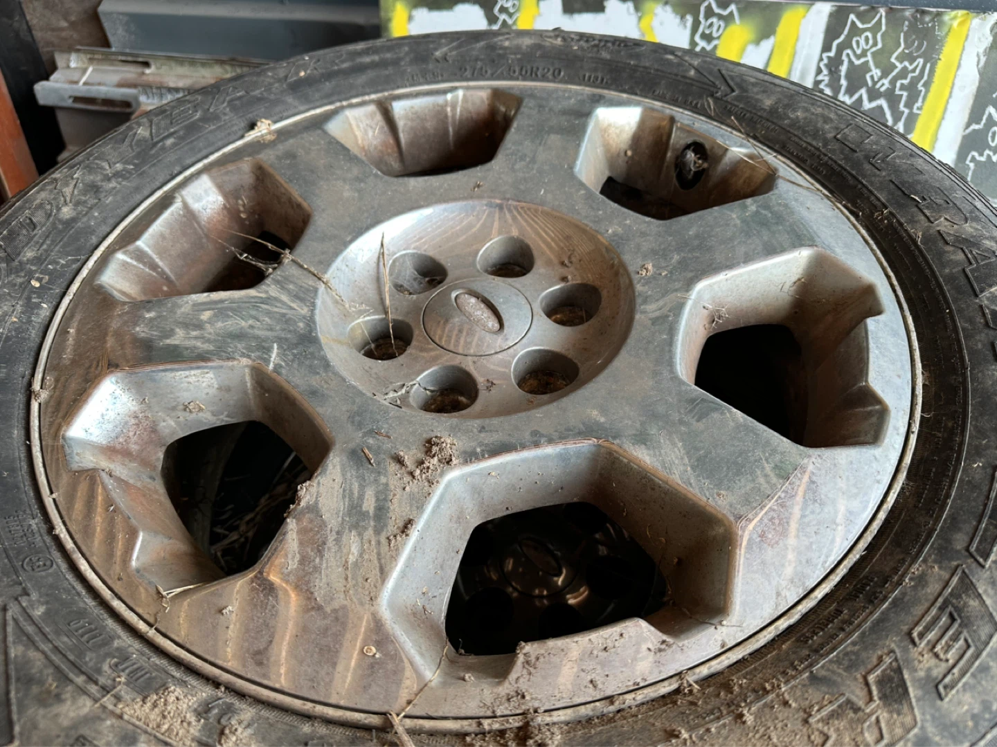 275/55R20 Tire and Rims
