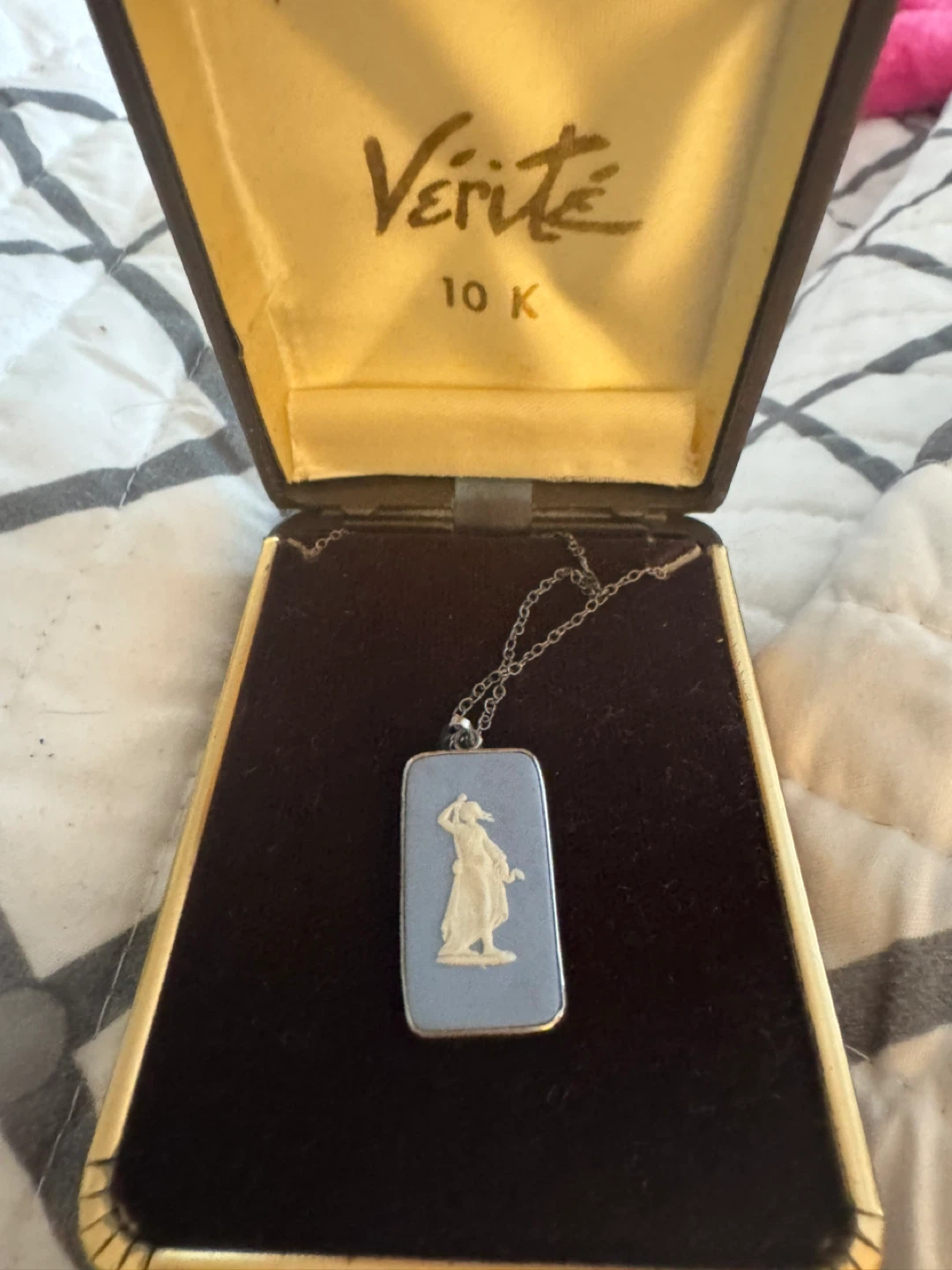 Wedgwood Jasperware Pendant Necklace - photo 5