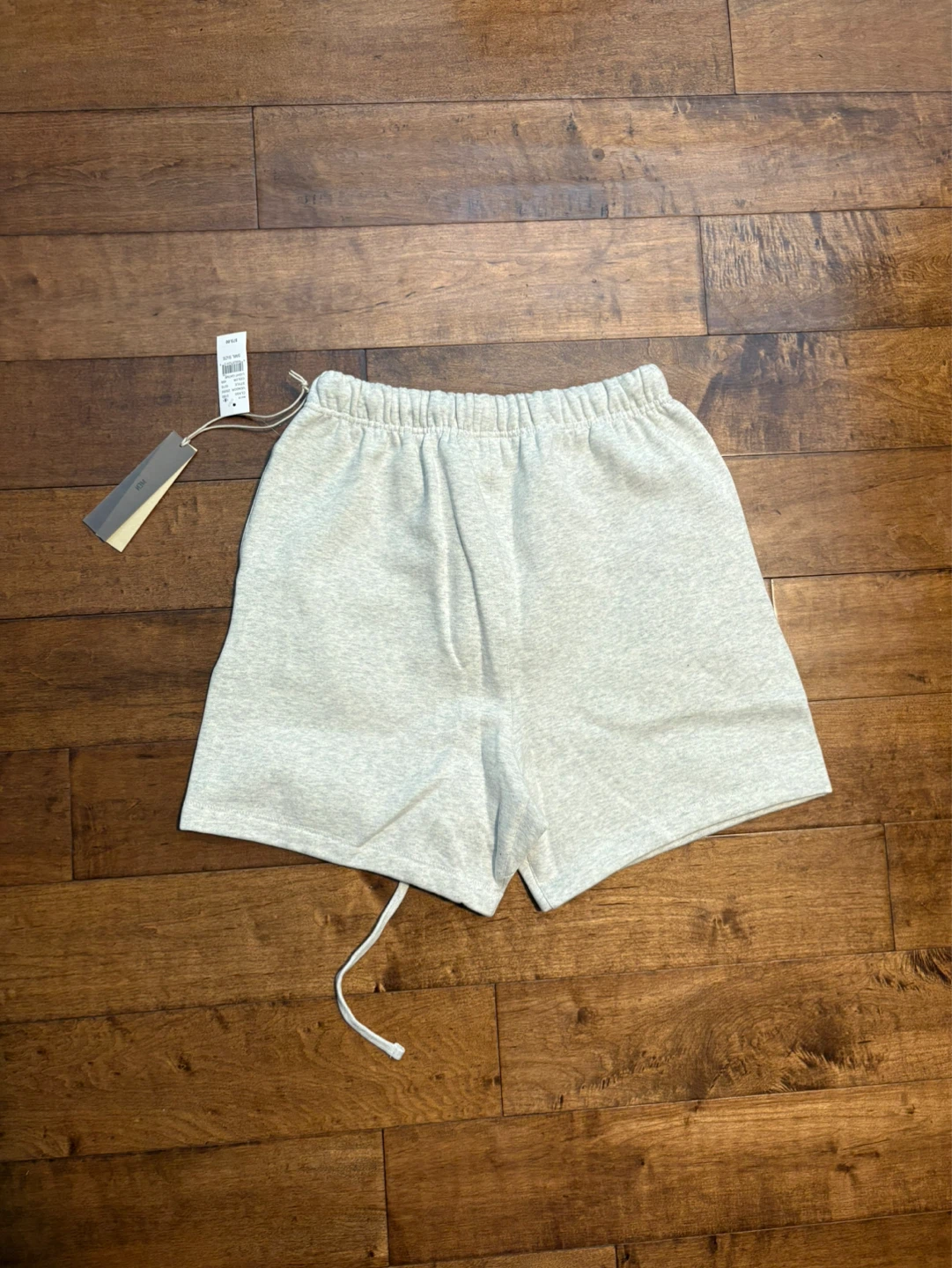 Light Oatmeal Essentials Shorts - photo 2