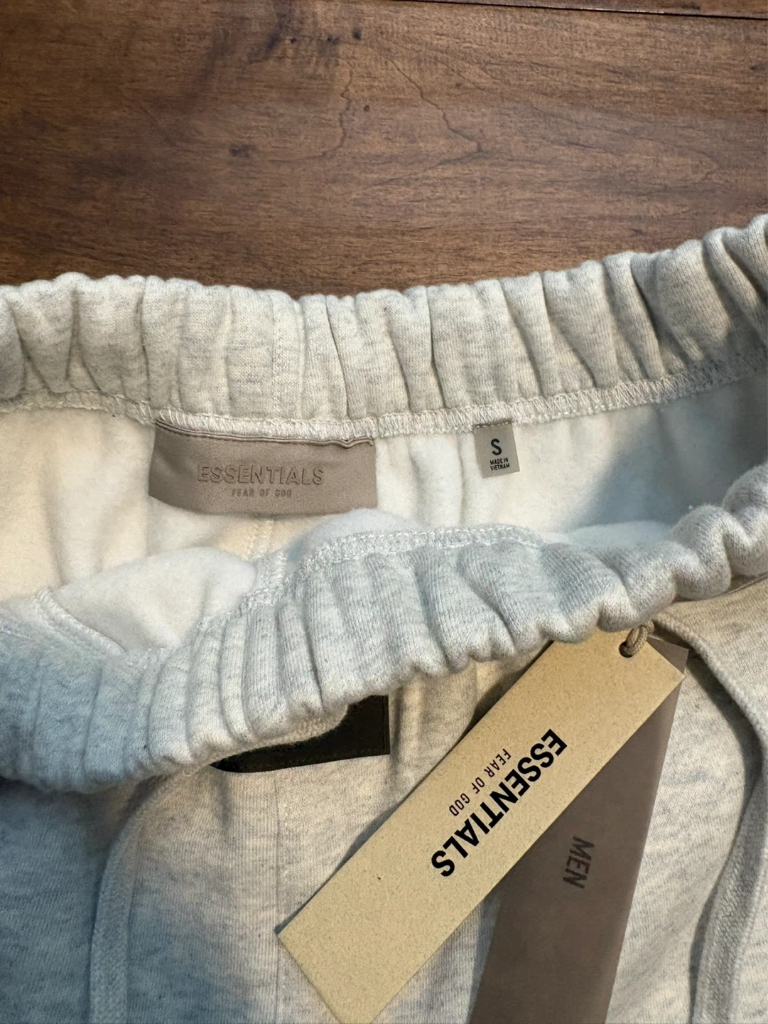 Light Oatmeal Essentials Shorts - photo 4