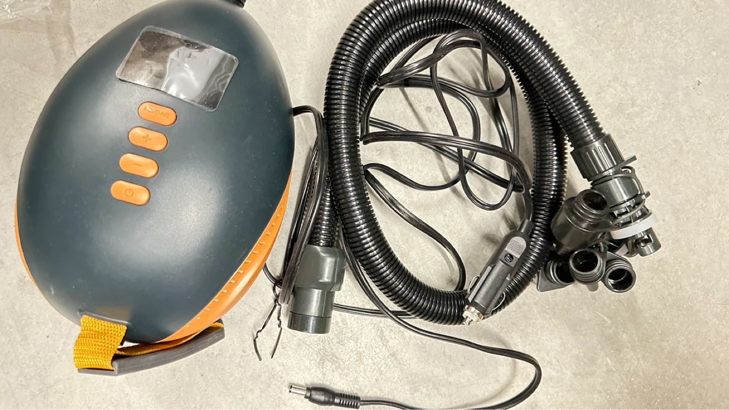 Outdoor Master Electric Air Pump - photo 2