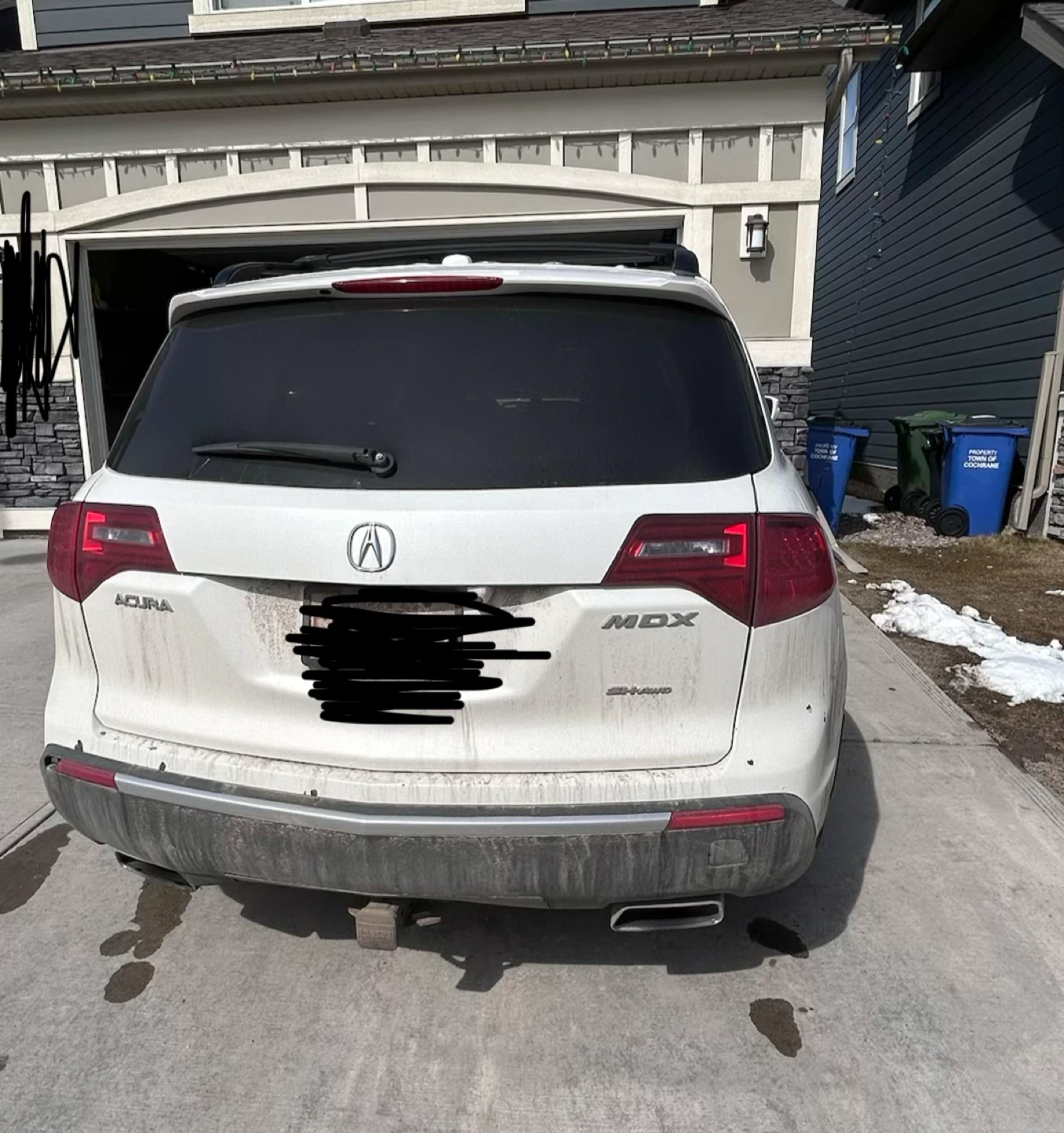 White Acura MDX SUV - photo 5