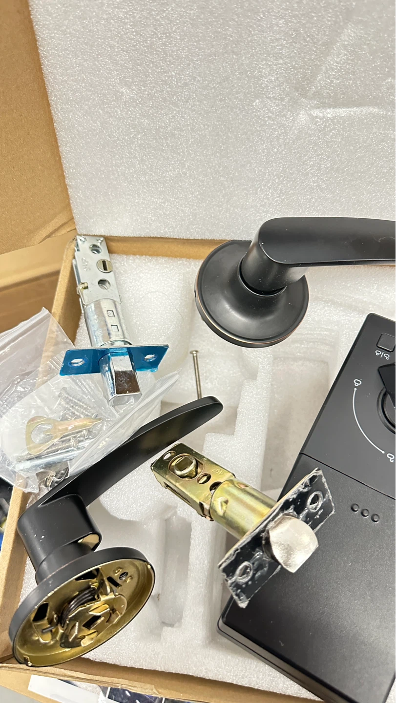 VCHOO SL01 Keypad Deadbolt with Door Handle - photo 2