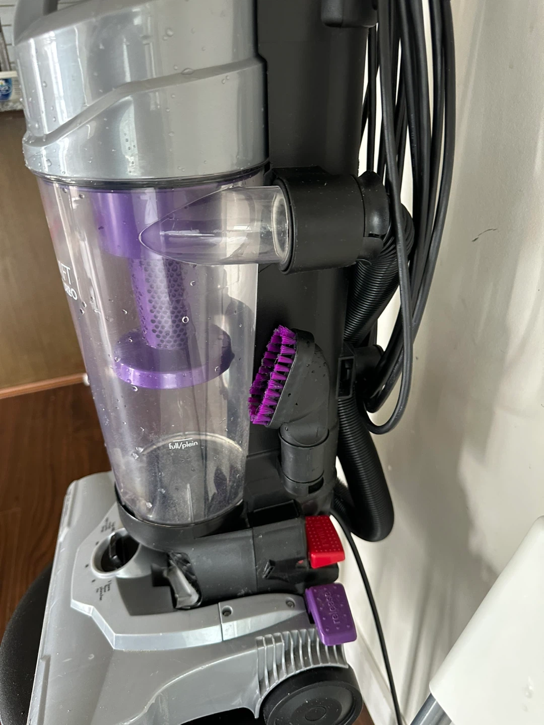Bissell AeroSwift Turbo Upright Vacuum - photo 2