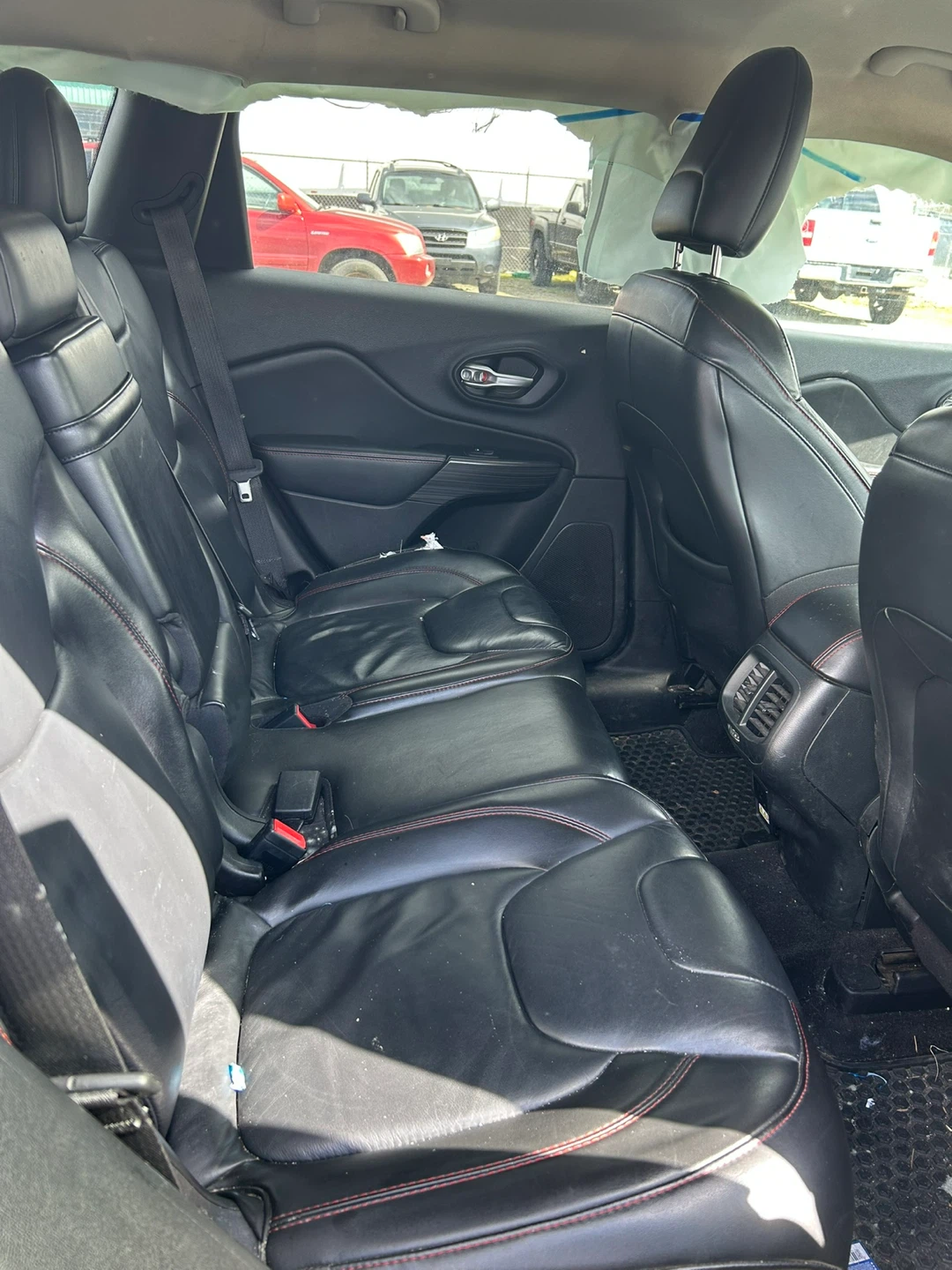 2015 Jeep Cherokee Trail Hawk - $1,500 firm - photo 5