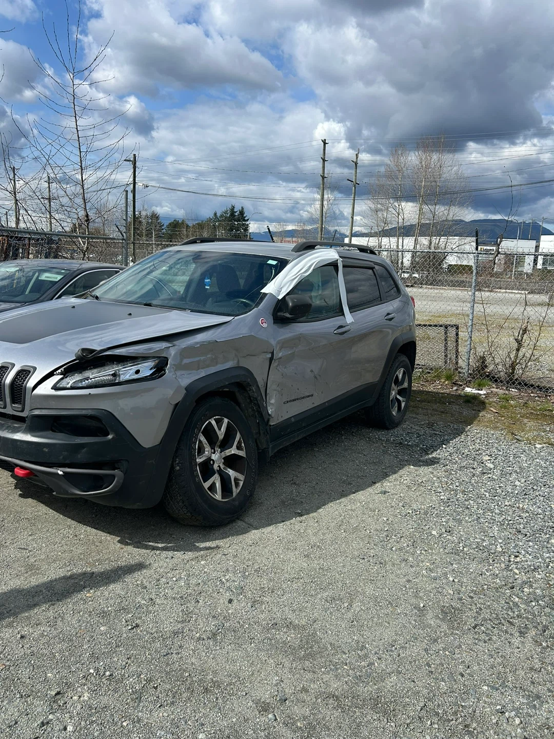 2015 Jeep Cherokee Trail Hawk - $1,500 firm - photo 2