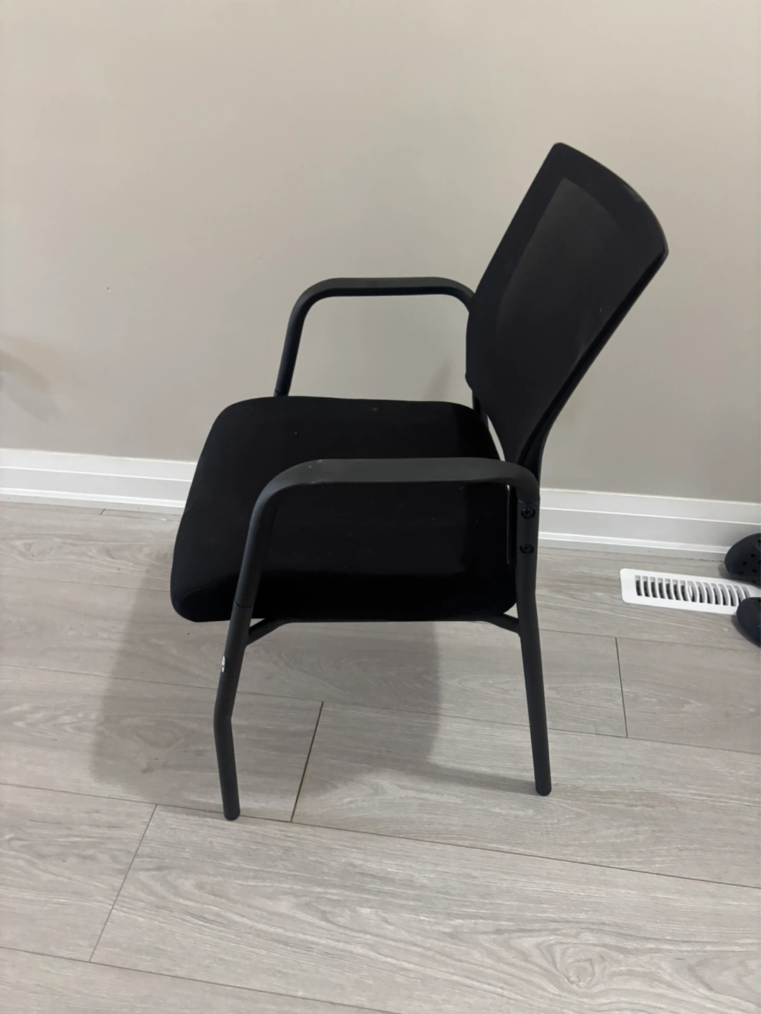Black Mesh Back Office Chair