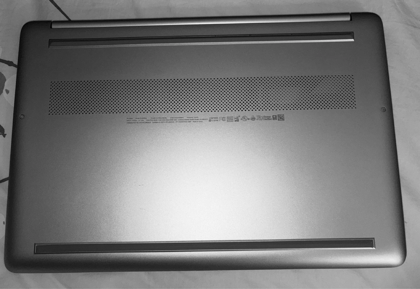 HP 15 Laptop – Model 15-EFL033CA Metallic Silver - photo 4