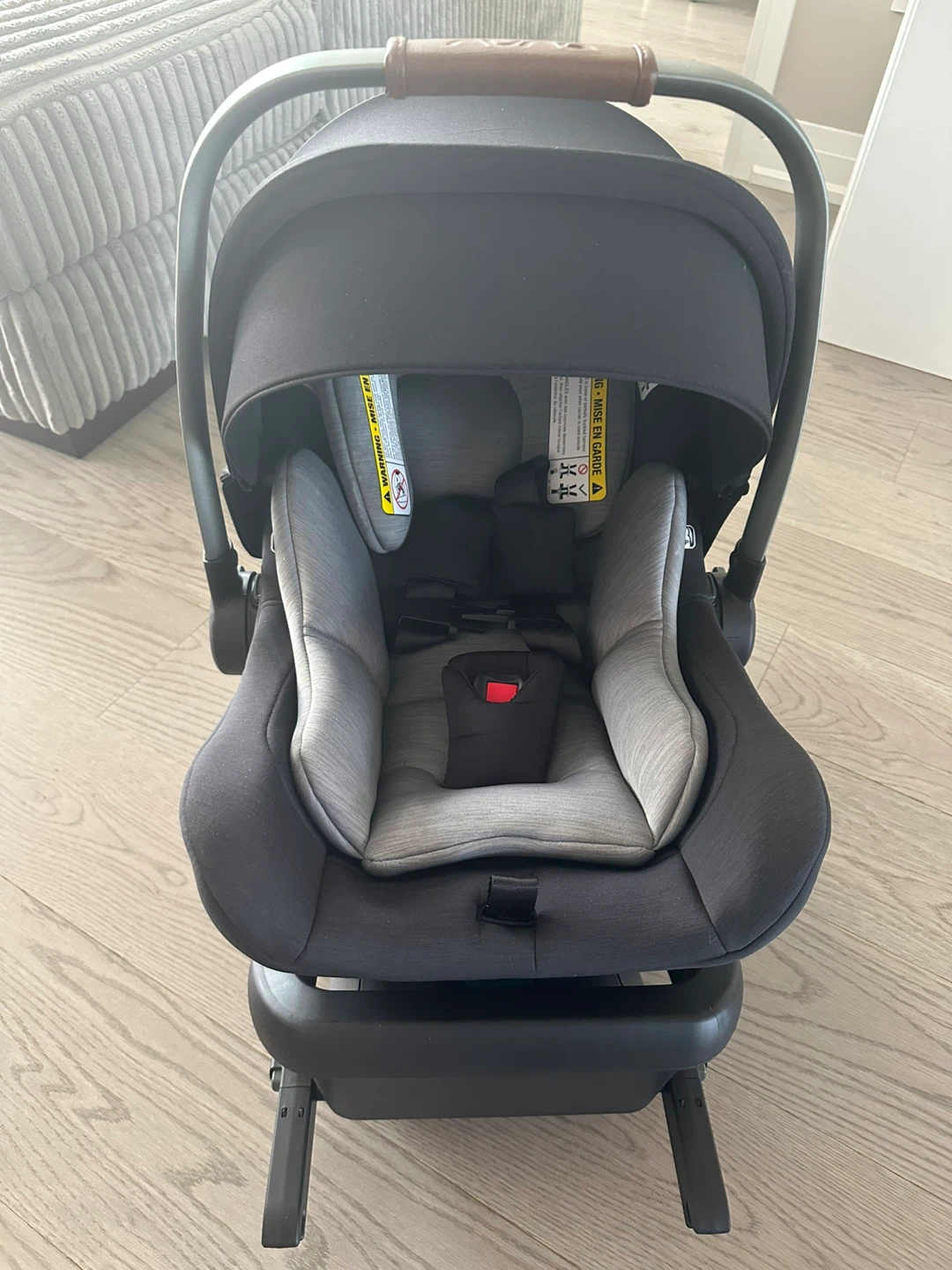 Nuna Pipa Car Seat and Base - photo 2