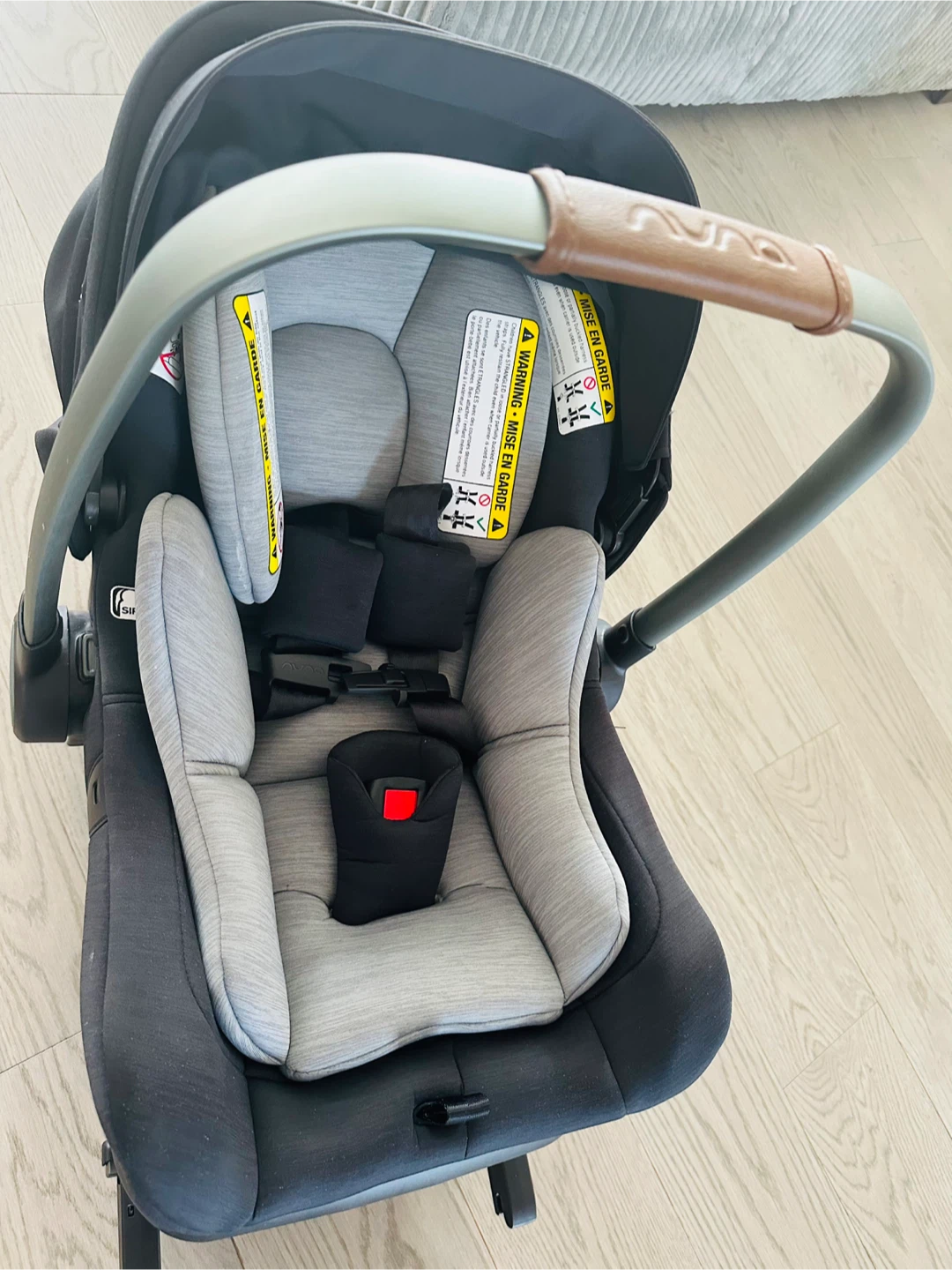 Nuna Pipa Car Seat and Base - photo 3