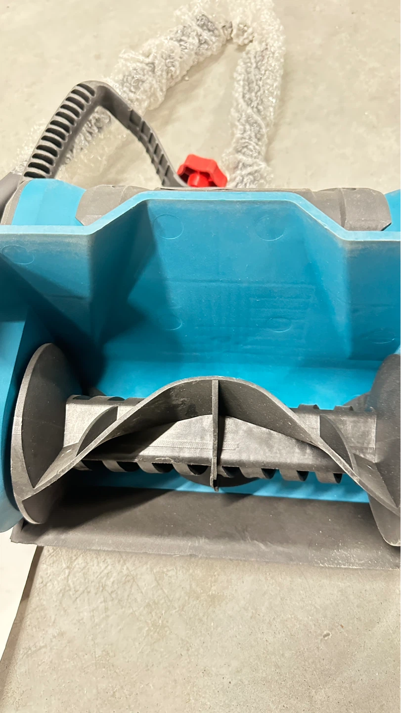 CORDLESS SNOWPLOW Machine - photo 2