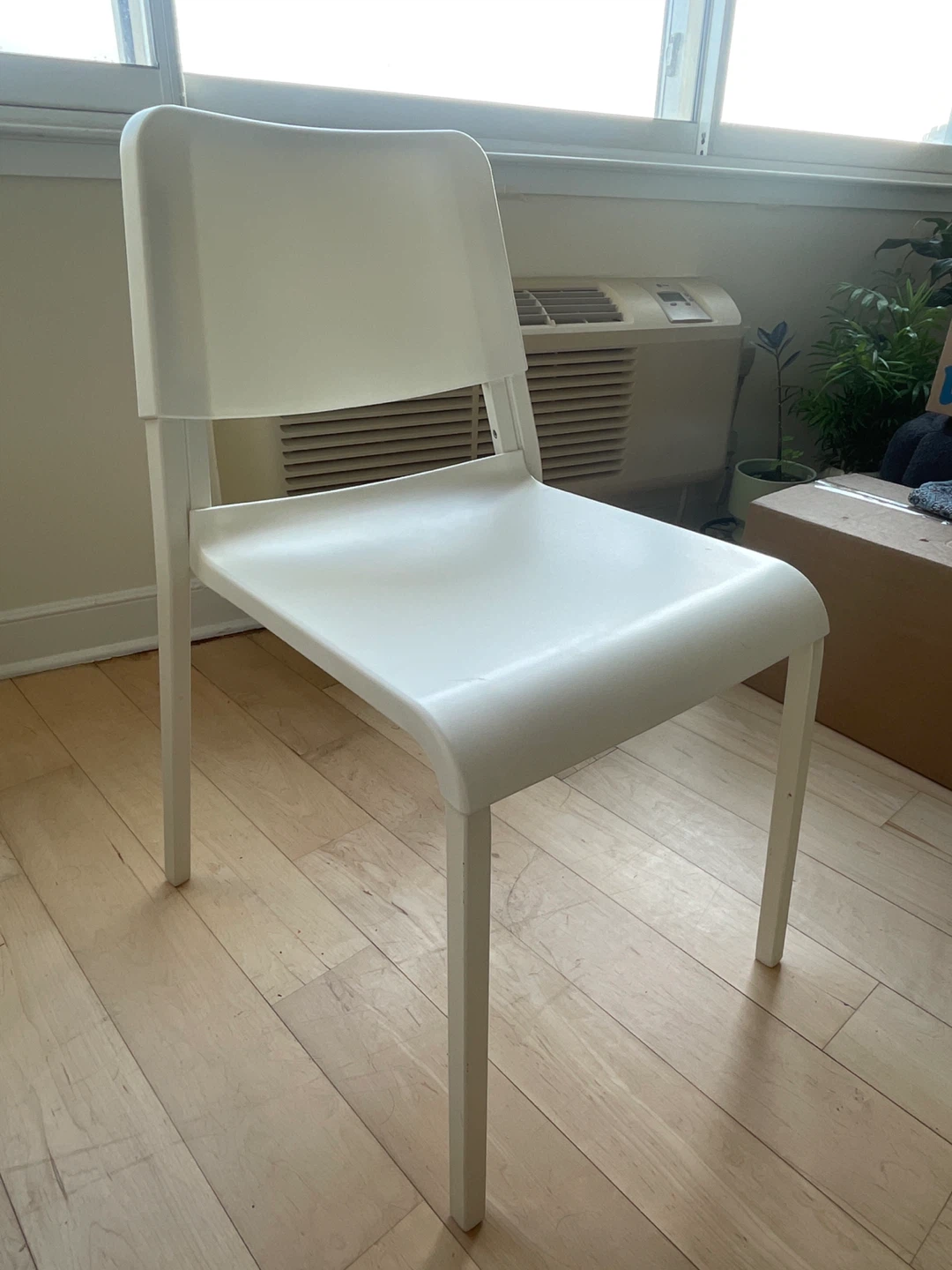 White Modern Chair
