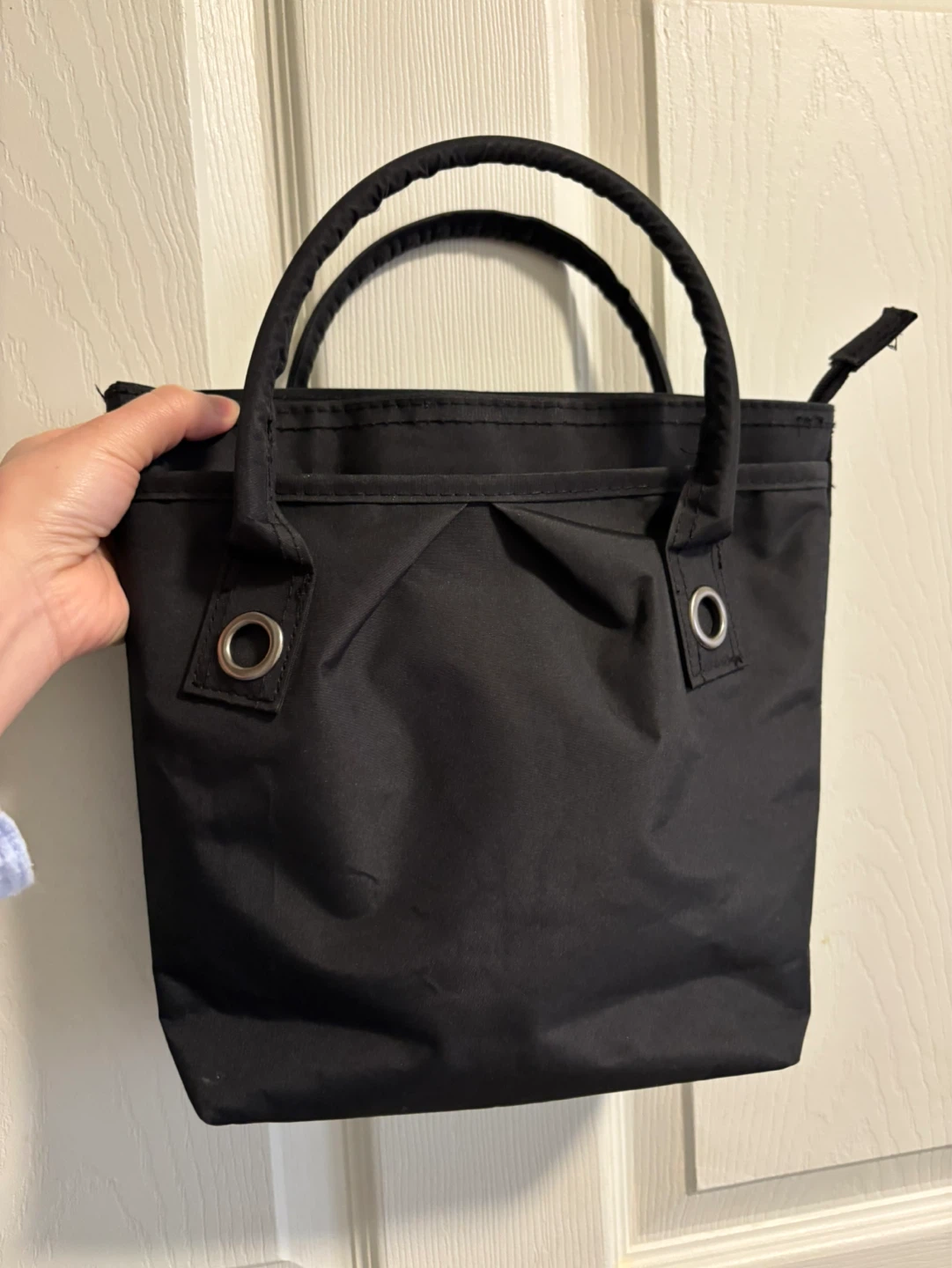 Free ! Black Canvas Tote Bag