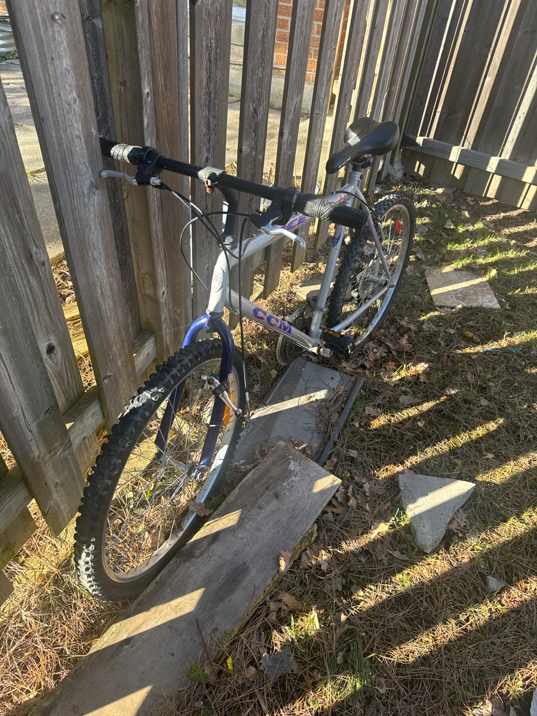 CCM Mountain Bike - photo 3