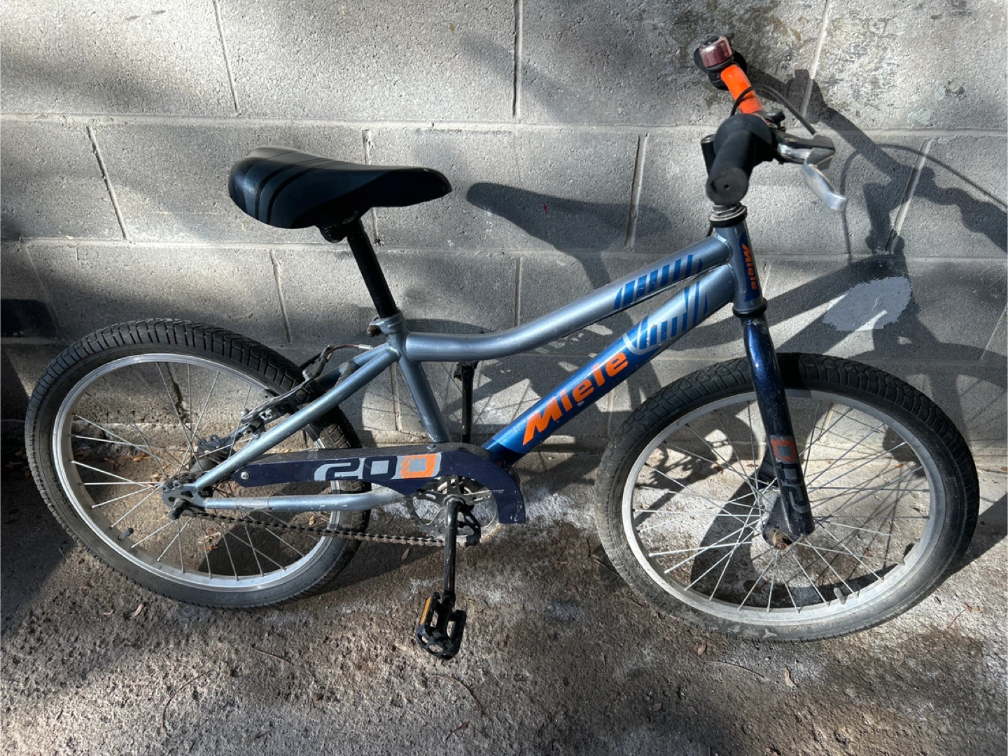 Miele 20" BMX Bike