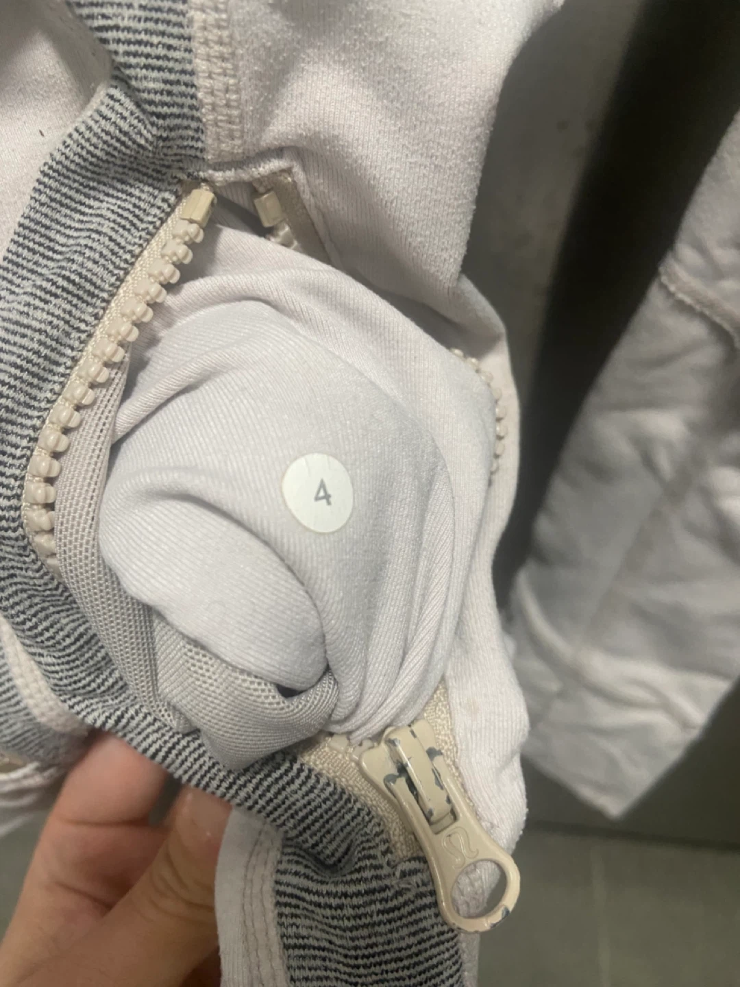 Lululemon White Define Jacket Size 4 - photo 5