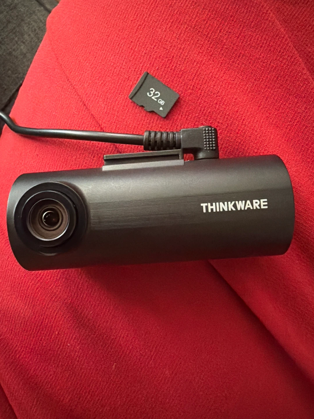 Thinkware Dash Cam with 32GB MicroSD Card